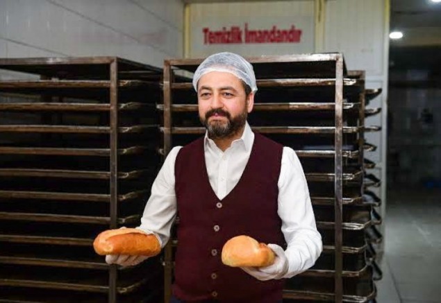 Gürbüz, Halk ekmek üretimi genişleyerek ücretsiz olarak devam edecek
