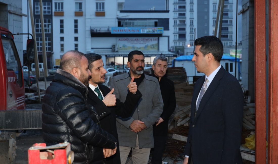 Elbistan’da yapımı süren Hacı Hasan (Kıral) Camii inşaat çalışmalarında önemli