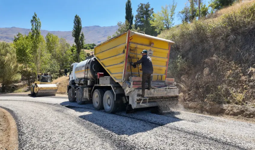 Ekinözü Ambar ve Çiftlik mahalleleri yol çalışması, Kahramanmaraş Büyükşehir Belediyesi